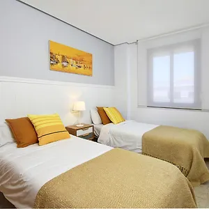Precioso Y Exclusivo En 1º Linea De Playa Con Parking , Almunecar Spain
